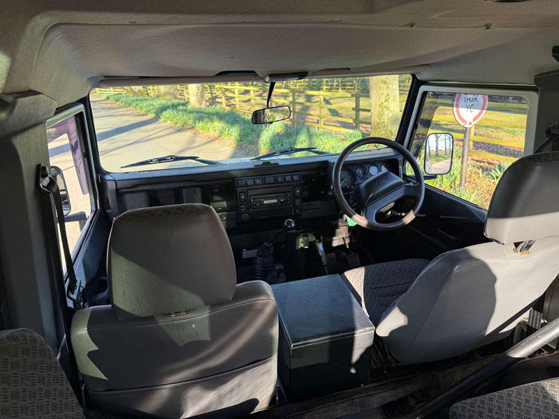 Land Rover Defender 90 TD5 2dr Manual 2025