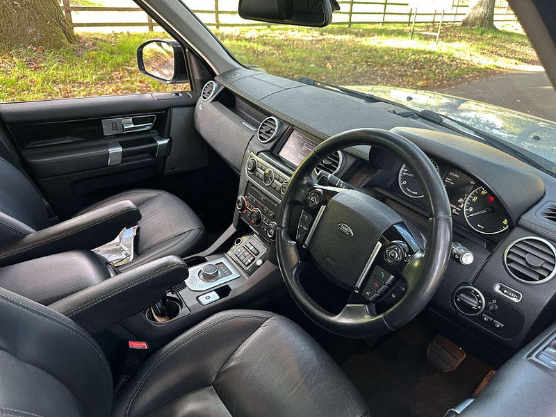 Land Rover DISCOVERY 3.0 Discovery HSE SDV6 Auto 4WD 5dr 5dr Automatic 2025