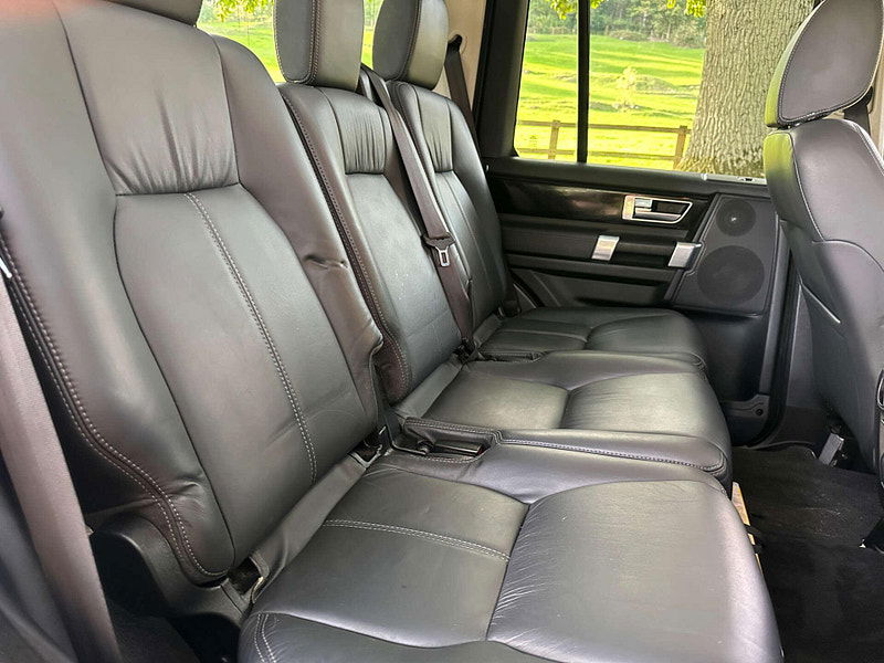 Land Rover DISCOVERY 3.0 Discovery HSE SDV6 Auto 4WD 5dr 5dr Automatic 2025