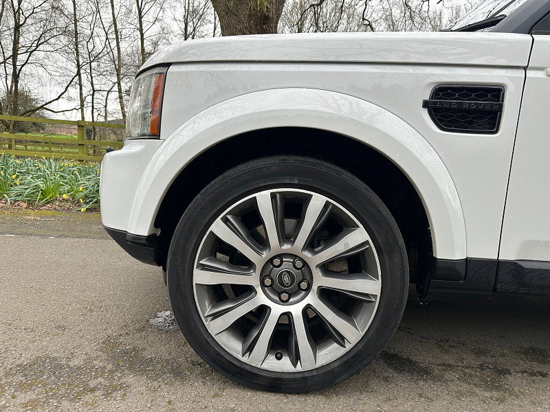 Land Rover Discovery 4 3.0 SD V6 Landmark LE SUV 5dr Diesel CommandShift 4WD Euro 5 (245 ps) 5dr Automatic 2026