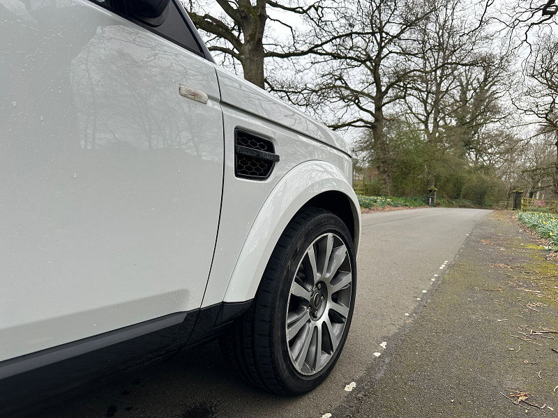 Land Rover Discovery 4 3.0 SD V6 Landmark LE SUV 5dr Diesel CommandShift 4WD Euro 5 (245 ps) 5dr Automatic 2026