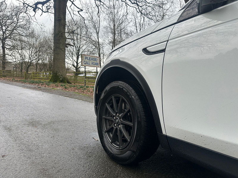 Land Rover Discovery Sport 2.0 D150 MHEV SUV 5dr Diesel Auto 4WD Euro 6 (s/s) (150 ps) 5dr Automatic 2026