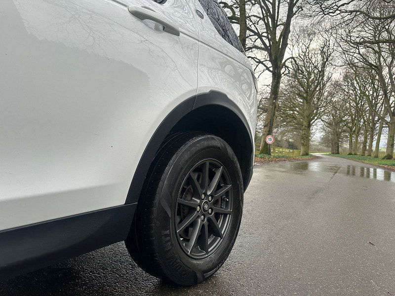Land Rover Discovery Sport 2.0 D150 MHEV SUV 5dr Diesel Auto 4WD Euro 6 (s/s) (150 ps) 5dr Automatic 2026