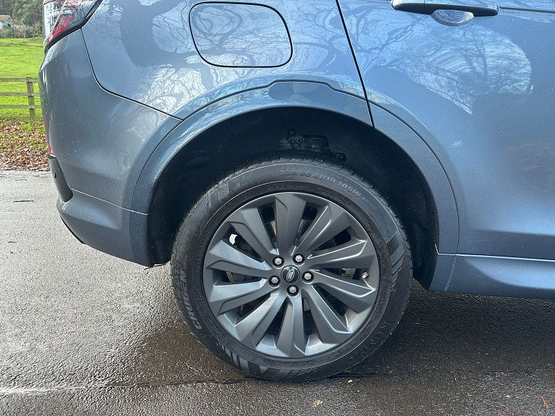 Land Rover Discovery Sport 2.0 D180 MHEV R-Dynamic SE SUV 5dr Diesel Auto 4WD Euro 6 (s/s) (180 ps) 5dr Automatic 2025