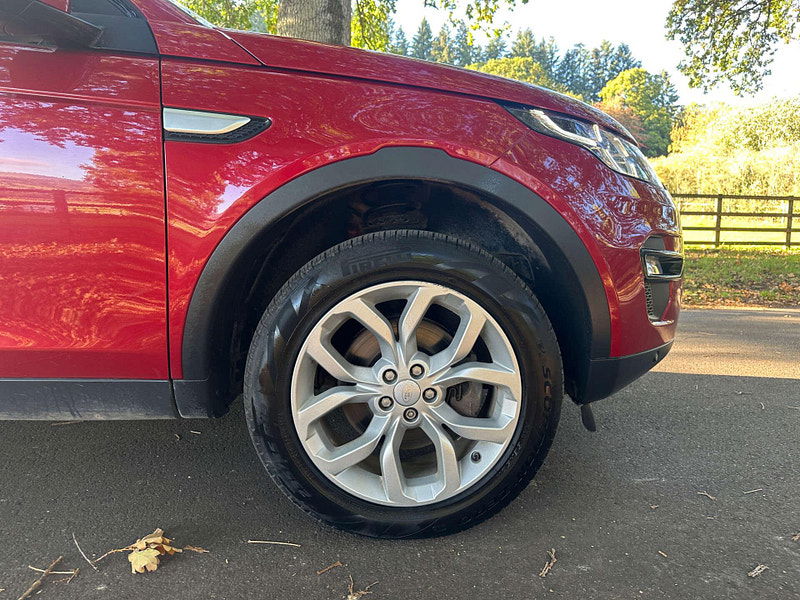 Land Rover Discovery Sport 2.0 Discovery Sport HSE TD4 Auto 4WD 5dr 5dr Automatic 2025