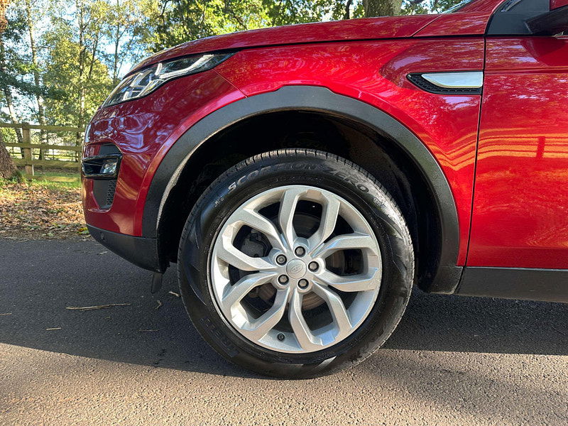 Land Rover Discovery Sport 2.0 Discovery Sport HSE TD4 Auto 4WD 5dr 5dr Automatic 2025