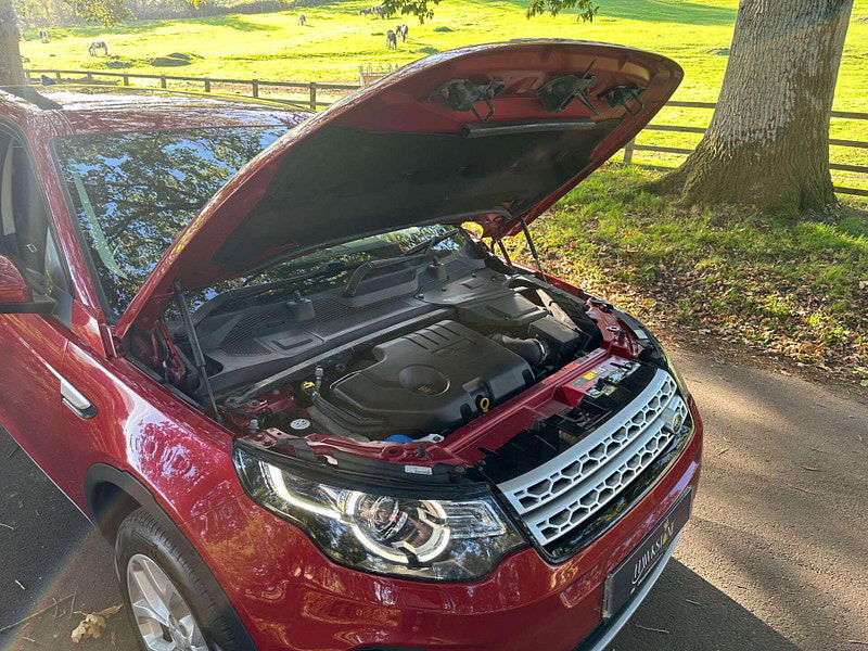 Land Rover Discovery Sport 2.0 Discovery Sport HSE TD4 Auto 4WD 5dr 5dr Automatic 2025