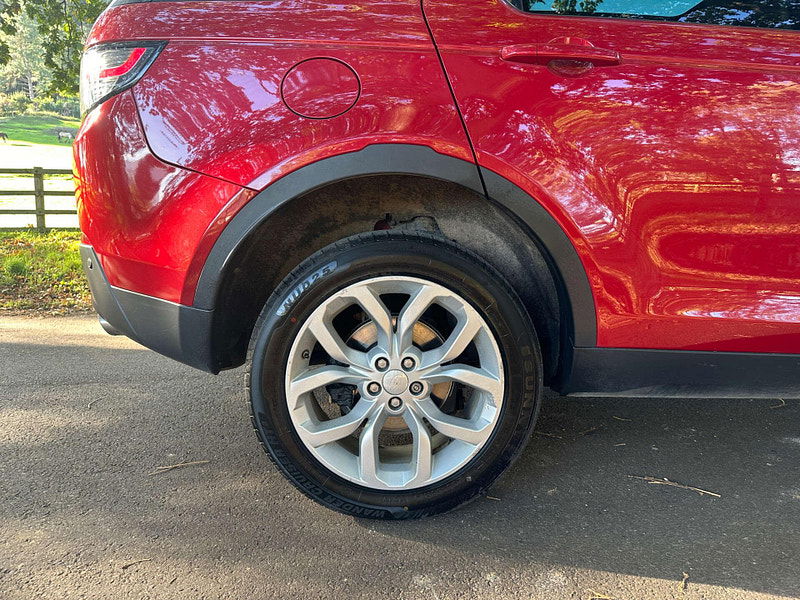 Land Rover Discovery Sport 2.0 Discovery Sport HSE TD4 Auto 4WD 5dr 5dr Automatic 2025