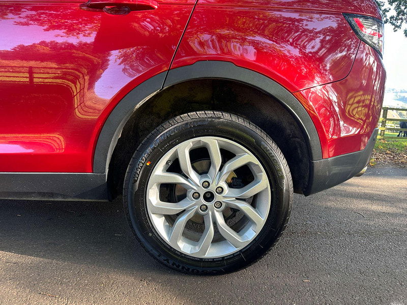 Land Rover Discovery Sport 2.0 Discovery Sport HSE TD4 Auto 4WD 5dr 5dr Automatic 2025