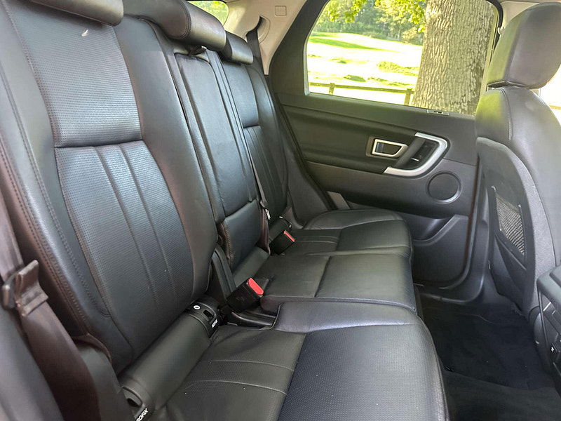 Land Rover Discovery Sport 2.0 Discovery Sport HSE TD4 Auto 4WD 5dr 5dr Automatic 2025