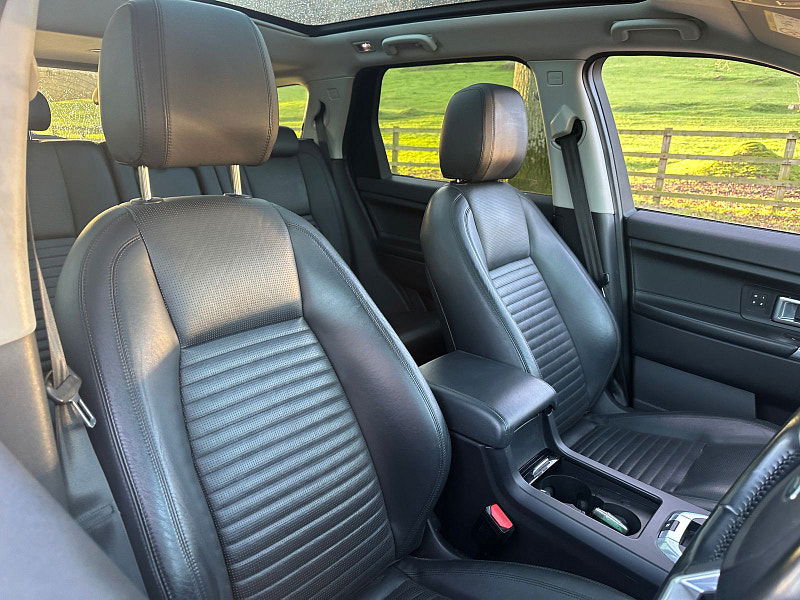 Land Rover Discovery Sport 2.0 TD4 HSE Luxury SUV 5dr Diesel Auto 4WD Euro 6 (s/s) (180 ps) 5dr Automatic 2025