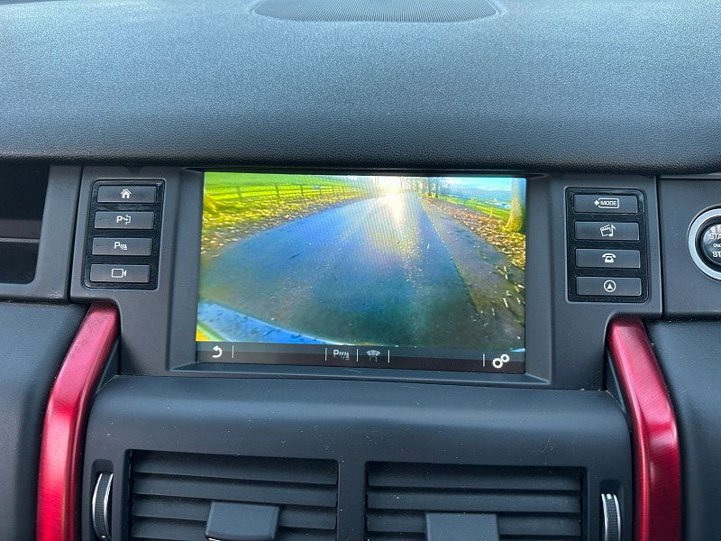 Land Rover Discovery Sport 2.0 TD4 HSE Luxury SUV 5dr Diesel Auto 4WD Euro 6 (s/s) (180 ps) 5dr Automatic 2025