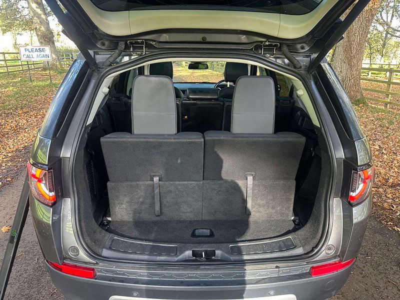 Land Rover Discovery Sport 2.2 Discovery Sport HSE SD4 Auto 4WD 5dr 5dr Automatic 2025