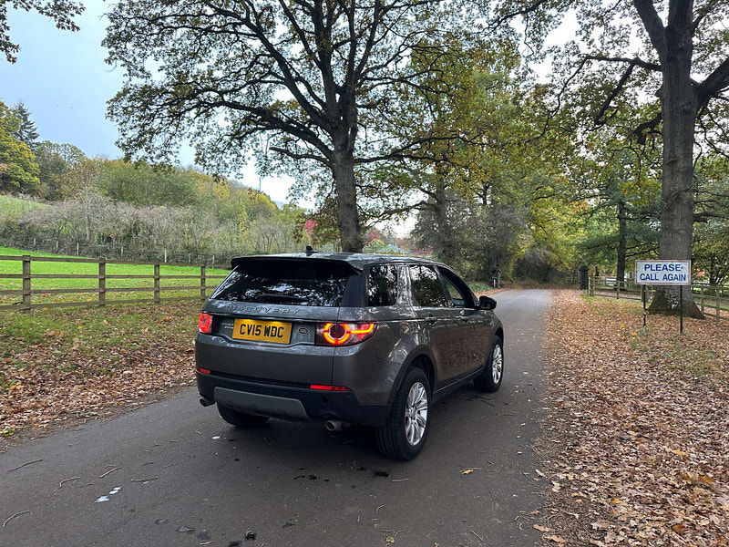 Land Rover Discovery Sport 2.2 Discovery Sport SE Tech SD4 Auto 4WD 5dr 5dr Automatic 2025