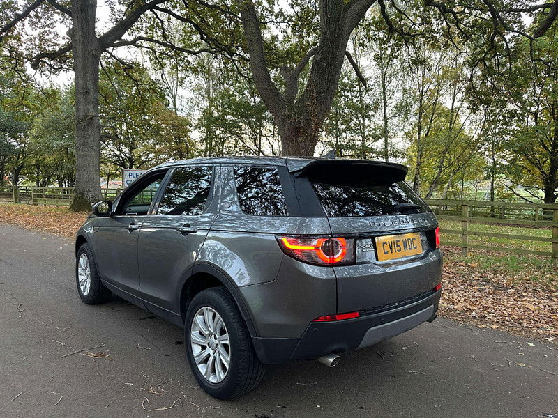 Land Rover Discovery Sport 2.2 Discovery Sport SE Tech SD4 Auto 4WD 5dr 5dr Automatic 2025