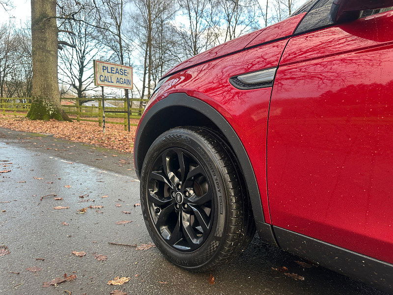 Land Rover Discovery Sport 2.2 SD4 SE Tech SUV 5dr Diesel Manual 4WD Euro 5 (s/s) (190 ps) 5dr Manual 2026