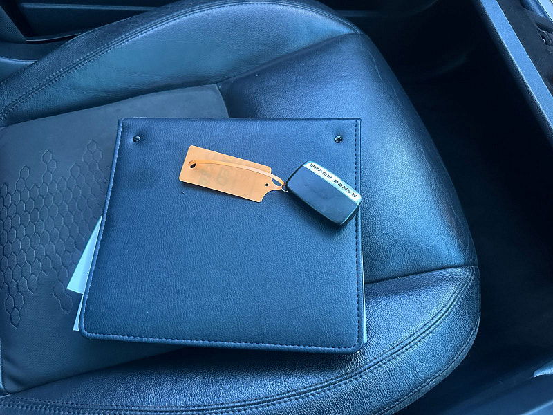 Land Rover Discovery Sport 2.2 SD4 SE Tech SUV 5dr Diesel Manual 4WD Euro 5 (s/s) (190 ps) 5dr Manual 2026