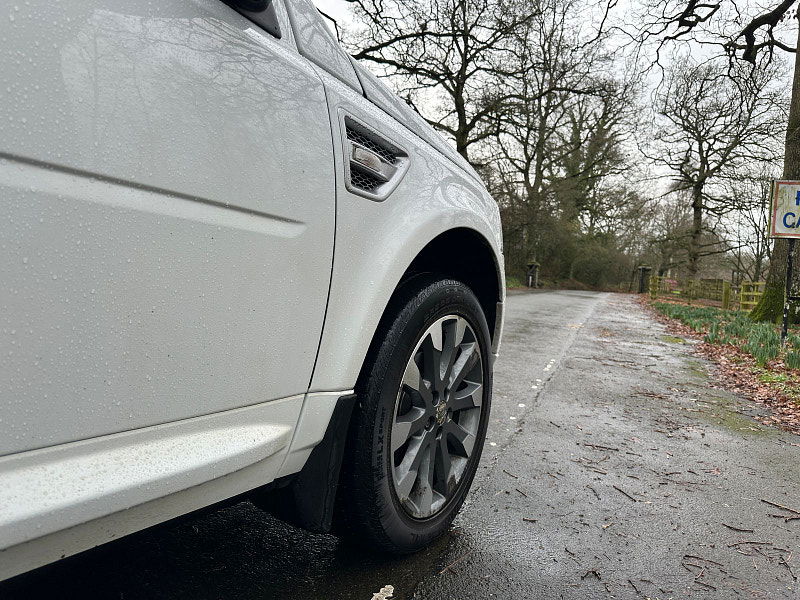 Land Rover Freelander 2 2.2 SD4 HSE SUV 5dr Diesel CommandShift 4WD Euro 5 (190 ps) 5dr Automatic 2026