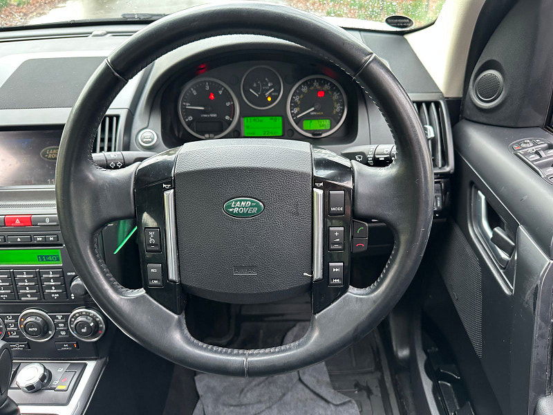 Land Rover Freelander 2 2.2 SD4 HSE SUV 5dr Diesel CommandShift 4WD Euro 5 (190 ps) 5dr Automatic 2026