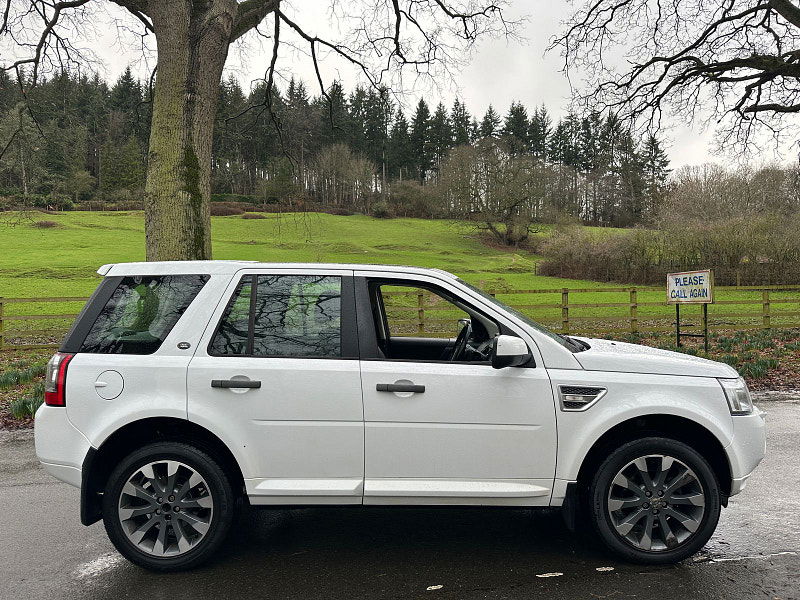 Land Rover Freelander 2 2.2 SD4 HSE SUV 5dr Diesel CommandShift 4WD Euro 5 (190 ps) 5dr Automatic 2026