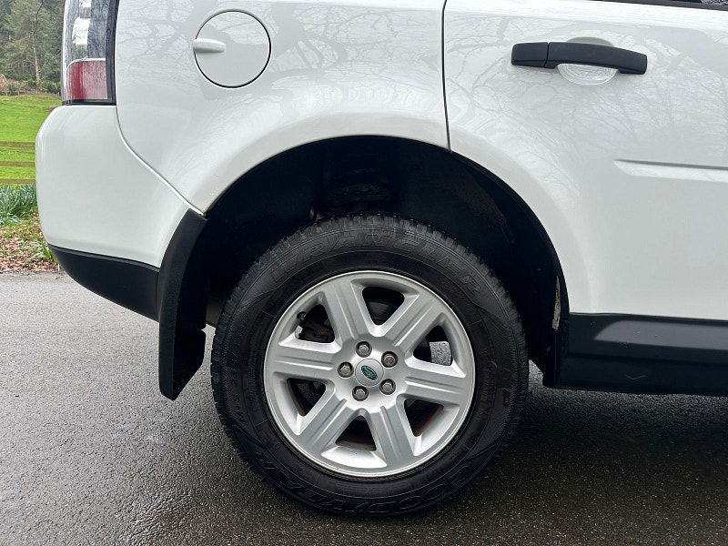 Land Rover Freelander 2 2.2 TD4 GS SUV 5dr Diesel CommandShift 4WD Euro 5 (150 ps) 5dr Automatic 2026