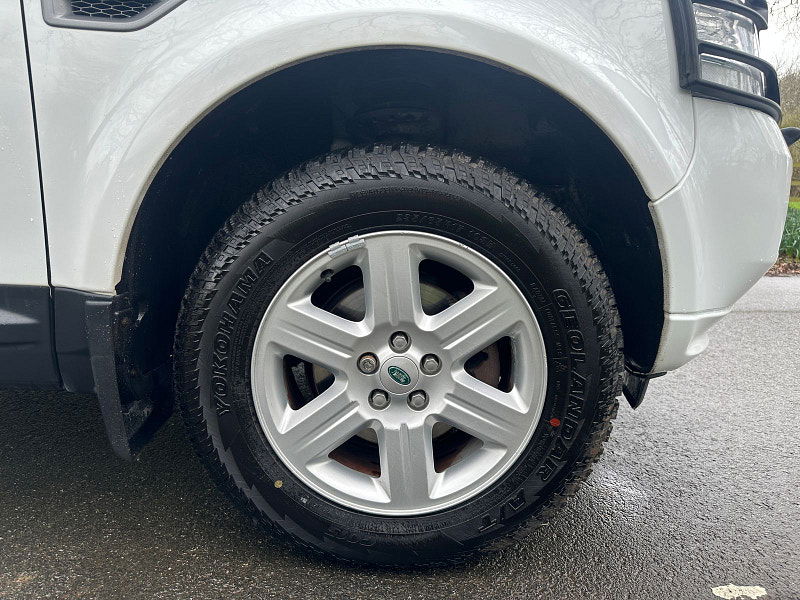 Land Rover Freelander 2 2.2 TD4 GS SUV 5dr Diesel CommandShift 4WD Euro 5 (150 ps) 5dr Automatic 2026