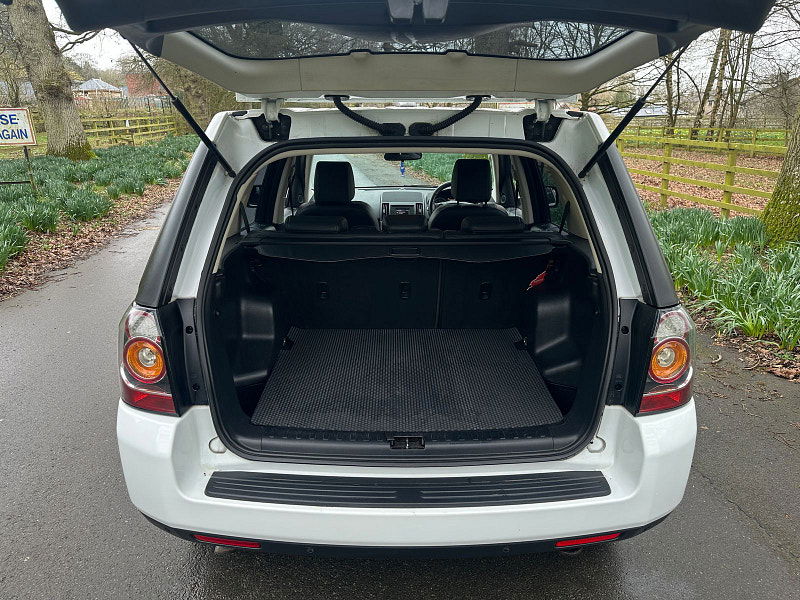 Land Rover Freelander 2 2.2 TD4 GS SUV 5dr Diesel CommandShift 4WD Euro 5 (150 ps) 5dr Automatic 2026