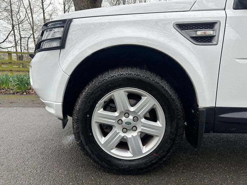 Land Rover Freelander 2 2.2 TD4 GS SUV 5dr Diesel CommandShift 4WD Euro 5 (150 ps) 5dr Automatic 2026