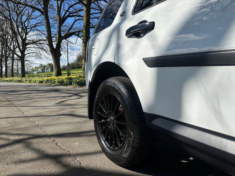 Land Rover Freelander 2 2.2 TD4 GS SUV 5dr Diesel Manual 4WD Euro 5 (s/s) (150 ps) 5dr Manual 2026