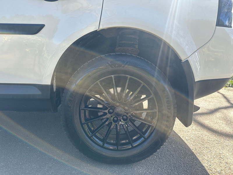 Land Rover Freelander 2 2.2 TD4 GS SUV 5dr Diesel Manual 4WD Euro 5 (s/s) (150 ps) 5dr Manual 2026