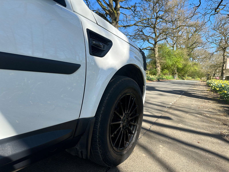 Land Rover Freelander 2 2.2 TD4 GS SUV 5dr Diesel Manual 4WD Euro 5 (s/s) (150 ps) 5dr Manual 2026