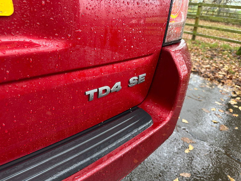 Land Rover Freelander 2 2.2 TD4 SE Tech SUV 5dr Diesel Manual 4WD Euro 5 (s/s) (150 ps) 5dr Manual 2025