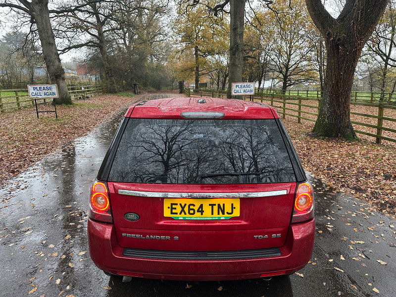 Land Rover Freelander 2 2.2 TD4 SE Tech SUV 5dr Diesel Manual 4WD Euro 5 (s/s) (150 ps) 5dr Manual 2025