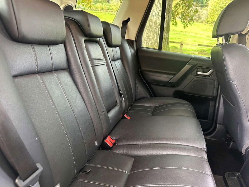 Land Rover FREELANDER 2.2 Freelander HSE SD4 Auto 4WD 5dr 5dr Automatic 2025