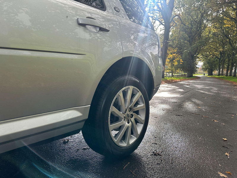 Land Rover FREELANDER 2.2 Freelander HSE SD4 Auto 4WD 5dr 5dr Automatic 2025