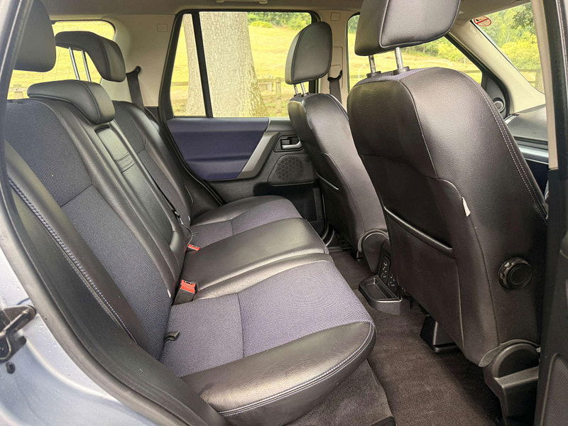 Land Rover FREELANDER 2.2 Freelander SE TD4 4WD 5dr 5dr Manual 2025