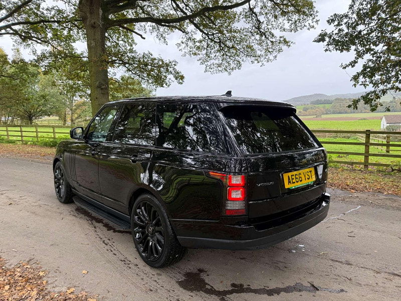 Land Rover Range Rover 3.0 Range Rover Vogue SE TDV6 Auto 4WD 5dr 5dr Automatic 2025