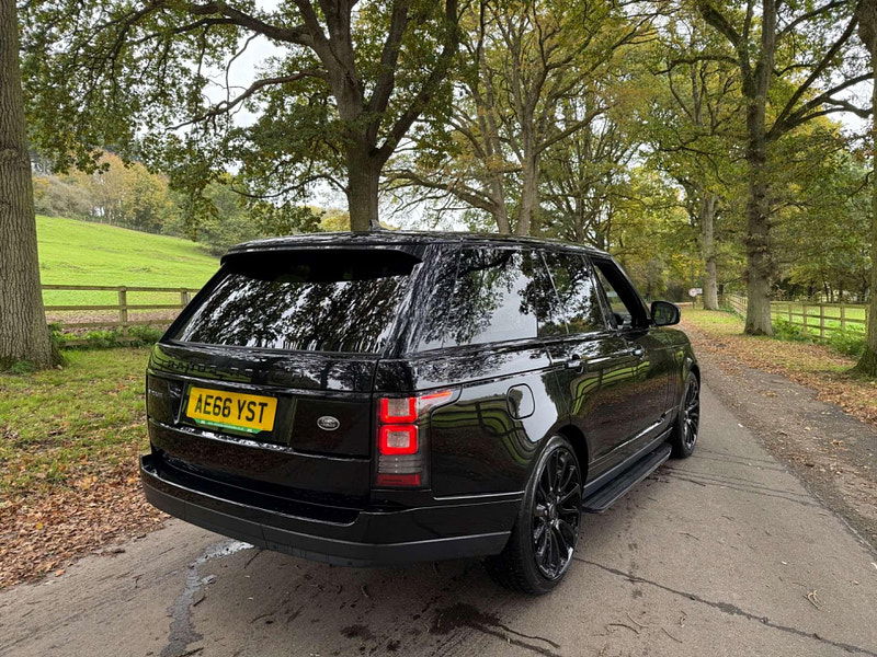 Land Rover Range Rover 3.0 Range Rover Vogue SE TDV6 Auto 4WD 5dr 5dr Automatic 2025