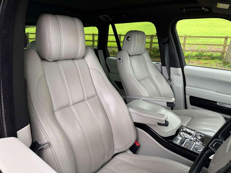 Land Rover Range Rover 3.0 Range Rover Vogue SE TDV6 Auto 4WD 5dr 5dr Automatic 2025