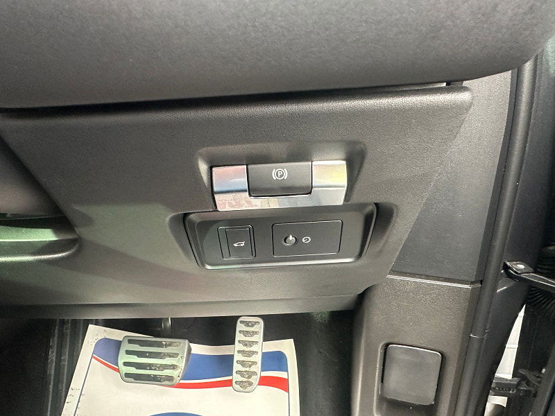 Land Rover Range Rover Evoque 2.0 D180 R-Dynamic SE SUV 5dr Diesel Auto 4WD Euro 6 (s/s) (180 ps) 5dr Automatic 2026