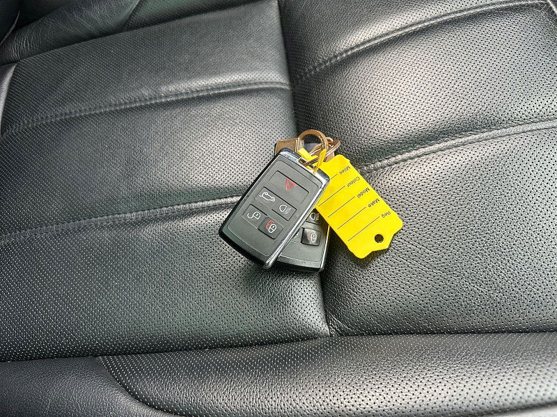 Land Rover Range Rover Evoque 2.0 D180 R-Dynamic SE SUV 5dr Diesel Auto 4WD Euro 6 (s/s) (180 ps) 5dr Automatic 2026