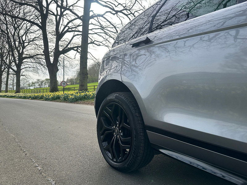 Land Rover Range Rover Evoque 2.0 D180 R-Dynamic SE SUV 5dr Diesel Auto 4WD Euro 6 (s/s) (180 ps) 5dr Automatic 2026