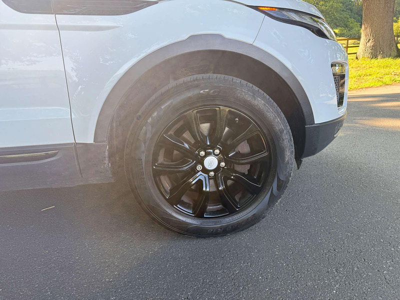 Land Rover Range Rover Evoque 2.0 Range Rover Evoque SE Tech TD4 Auto 4WD 5dr 5dr Automatic 2025