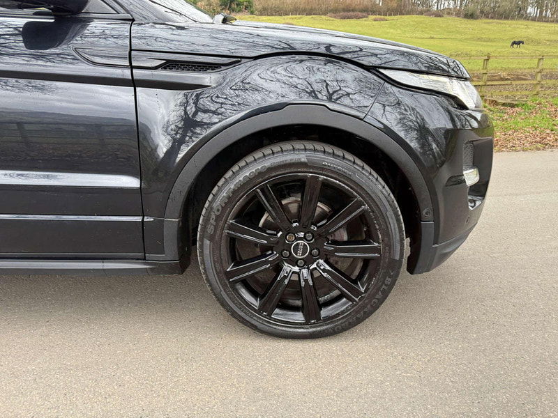 Land Rover Range Rover Evoque 2.2 Range Rover Evoque Dynamic Luxury SD4 Auto 4WD 3dr 3dr Automatic 2025