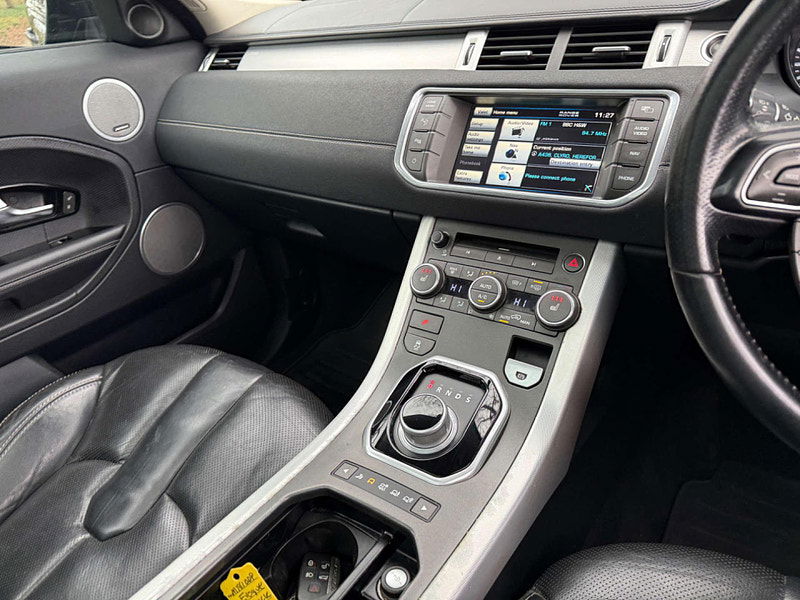 Land Rover Range Rover Evoque 2.2 Range Rover Evoque Dynamic Luxury SD4 Auto 4WD 3dr 3dr Automatic 2025