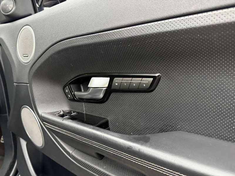 Land Rover Range Rover Evoque 2.2 Range Rover Evoque Dynamic Luxury SD4 Auto 4WD 3dr 3dr Automatic 2025