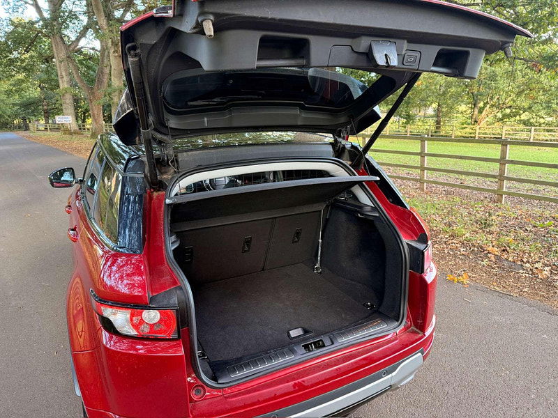 Land Rover Range Rover Evoque 2.2 Range Rover Evoque Dynamic Luxury SD4 Auto 4WD 5dr 5dr Automatic 2025