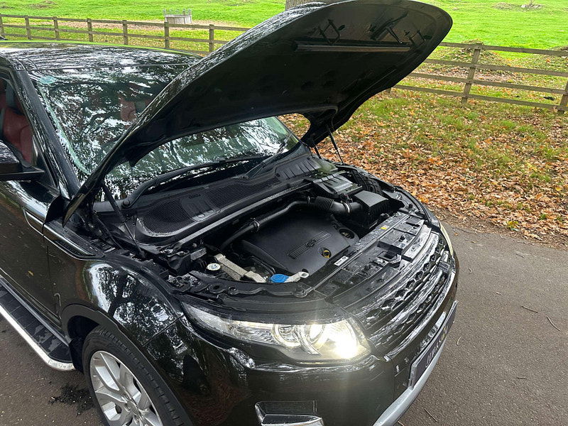 Land Rover Range Rover Evoque 2.2 Range Rover Evoque Dynamic SD4 Auto 4WD 5dr 5dr Automatic 2025