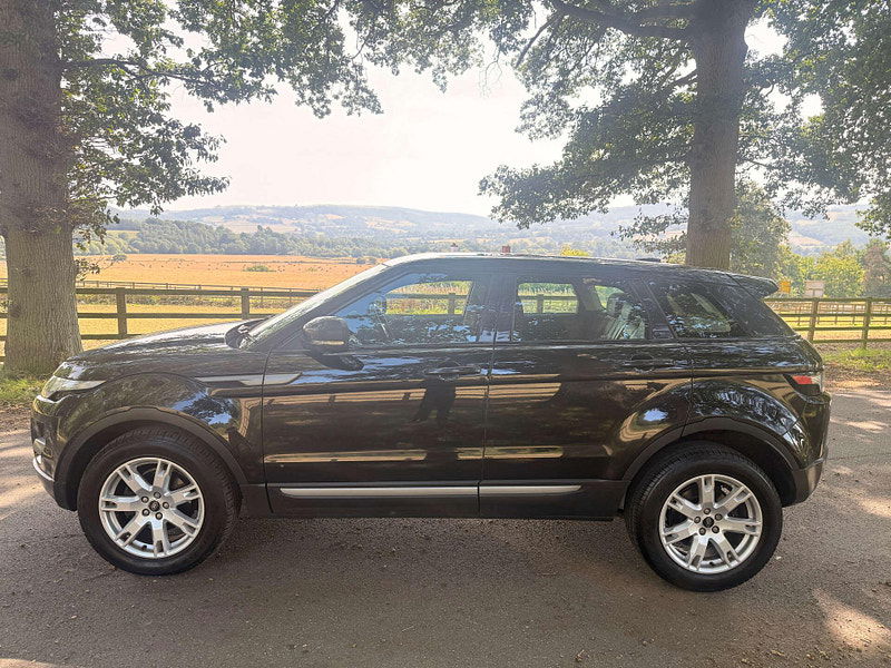 Land Rover Range Rover Evoque 2.2 Range Rover Evoque Pure SD4 4WD 5dr 5dr Manual 2025