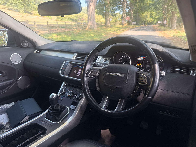 Land Rover Range Rover Evoque 2.2 Range Rover Evoque Pure SD4 4WD 5dr 5dr Manual 2025